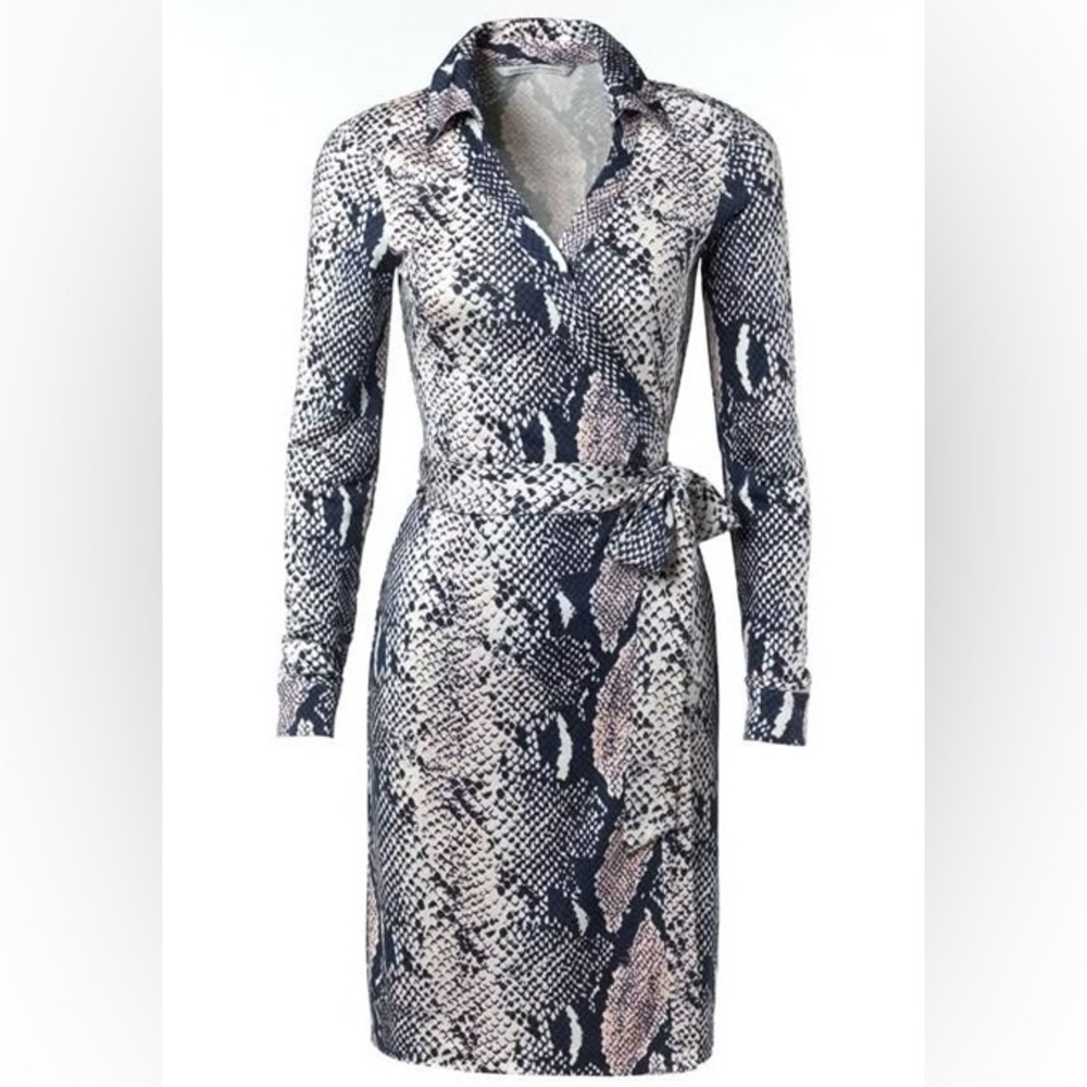 Diane von Furstenberg DVF Size 2 Silk Wrap Dress Python Snake Print Designer - Picture 2 of 4